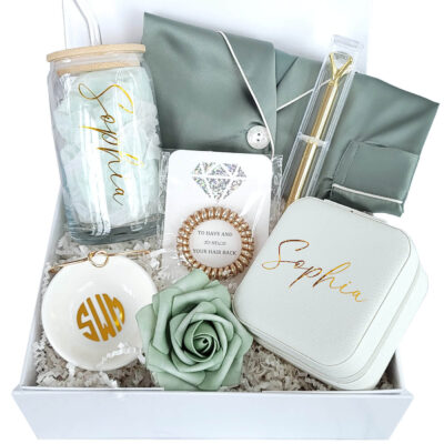 Platinum Bridesmaid Proposal Gift Box with Pajamas